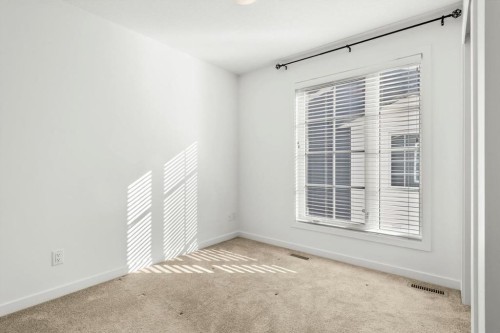 90 Walgrove Common Se, Calgary, AB - Indoor Photo Showing Other Room