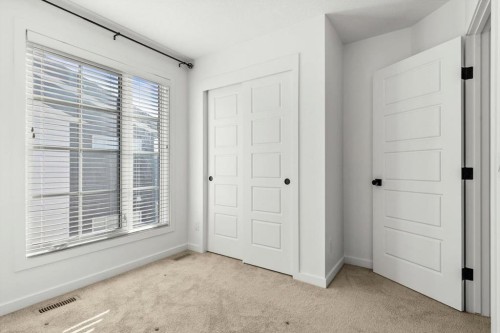 90 Walgrove Common Se, Calgary, AB - Indoor Photo Showing Other Room