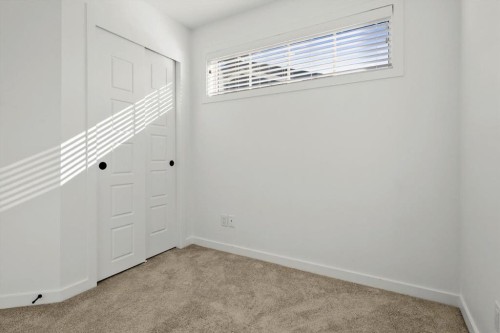 90 Walgrove Common Se, Calgary, AB - Indoor Photo Showing Other Room