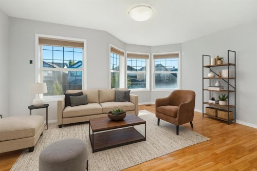 38 Autumn Gardens Se, Calgary, AB - Indoor Photo Showing Living Room