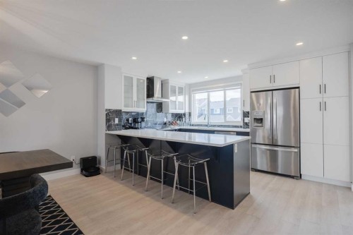 190 Magnolia Square Se, Calgary, AB - Indoor Photo Showing Kitchen With Upgraded Kitchen