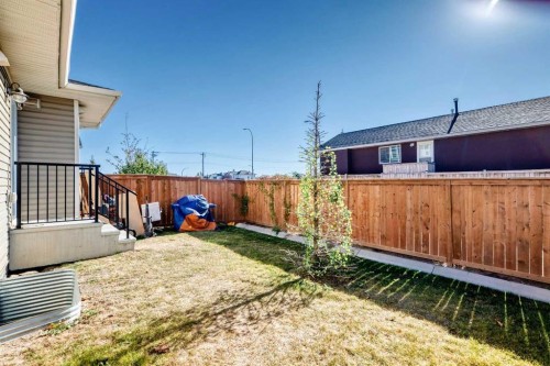 1434-7451 Falconridge Boulevard Ne, Calgary, AB - Outdoor