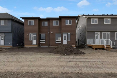 2022 Cobblebrook Crescent Sw, Airdrie, AB - Outdoor