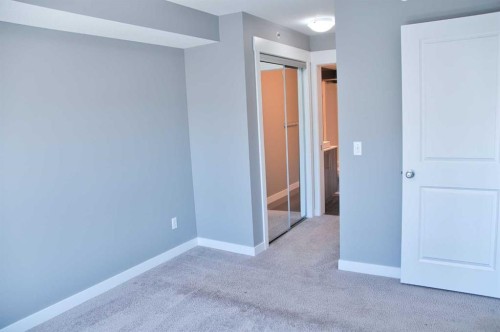 5407-302 Skyview Ranch Drive Ne, Calgary, AB - Indoor Photo Showing Other Room