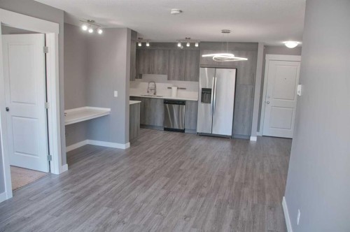 5407-302 Skyview Ranch Drive Ne, Calgary, AB - Indoor Photo Showing Kitchen