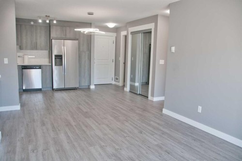 5407-302 Skyview Ranch Drive Ne, Calgary, AB - Indoor Photo Showing Kitchen With Stainless Steel Kitchen
