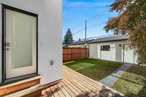 2115 Bowness Road Nw, Calgary, AB - Outdoor With Exterior