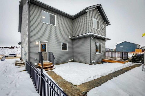 943 Legacy Circle Se, Calgary, AB - Outdoor With Exterior
