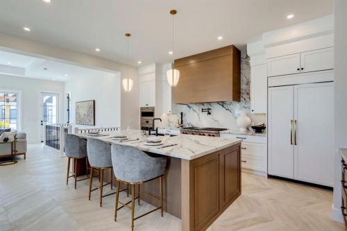 8 Calais Lane Sw, Calgary, AB - Indoor