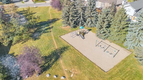 64 Woodstock Road Sw, Calgary, AB - Outdoor With View
