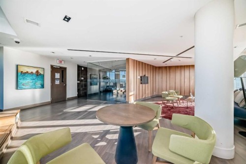 423-619 Confluence Way Se, Calgary, AB - Indoor Photo Showing Other Room