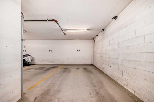 423-619 Confluence Way Se, Calgary, AB - Indoor Photo Showing Garage