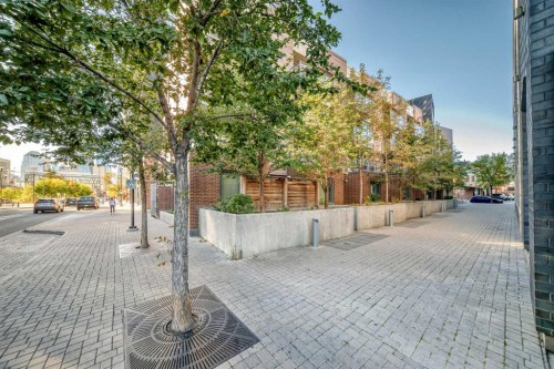 423-619 Confluence Way Se, Calgary, AB - Outdoor