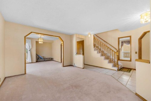 91 Coral Springs Boulevard Ne, Calgary, AB - Indoor Photo Showing Other Room