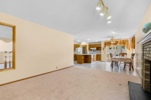 91 Coral Springs Boulevard Ne, Calgary, AB - Indoor Photo Showing Other Room