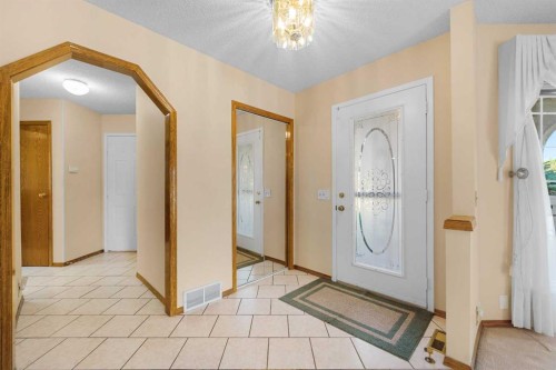 91 Coral Springs Boulevard Ne, Calgary, AB - Indoor Photo Showing Other Room