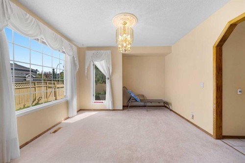 91 Coral Springs Boulevard Ne, Calgary, AB - Indoor Photo Showing Other Room