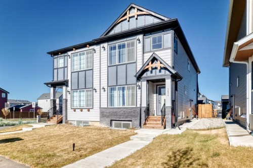 7654 202 Avenue Se, Calgary, AB - Outdoor