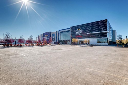 7654 202 Avenue Se, Calgary, AB - Outdoor