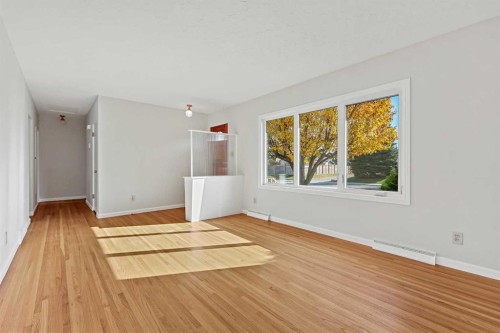 10 Glamorgan Drive Sw, Calgary, AB - Indoor