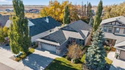132 Hillcrest Boulevard  Strathmore, AB T1P 0A3