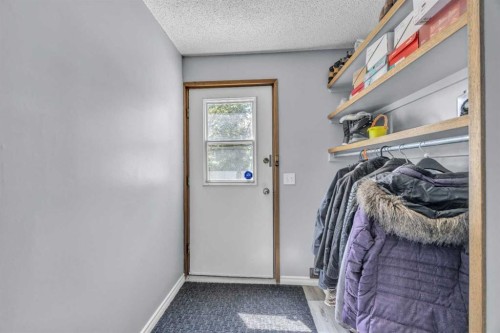 303 Ranchridge Bay Nw, Calgary, AB - Indoor