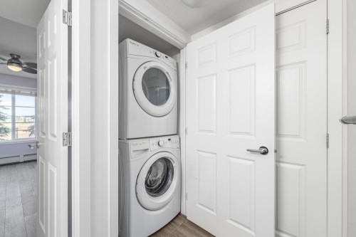 4106-99 Copperstone Park Se, Calgary, AB - Indoor Photo Showing Laundry Room