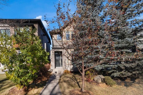 2046 49 Avenue Sw, Calgary, AB - Outdoor