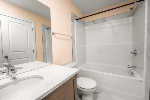372 Canals Crossing Sw, Airdrie, AB - Indoor Photo Showing Bathroom