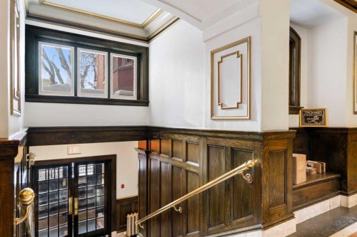 201-804 18 Avenue Sw, Calgary, AB - Indoor Photo Showing Other Room