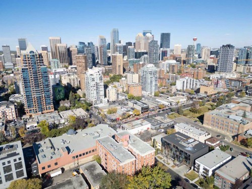 201-804 18 Avenue Sw, Calgary, AB - Outdoor With View