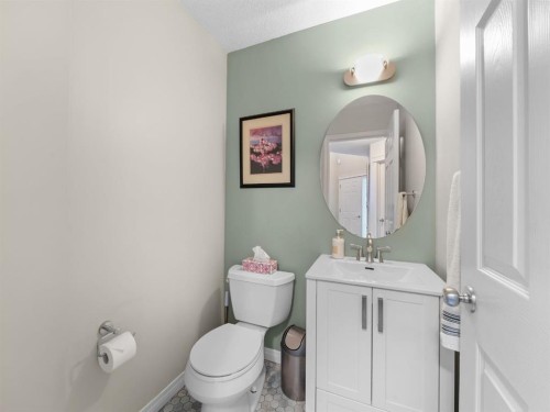 97 Evansbrooke Way Nw, Calgary, AB - Indoor Photo Showing Bathroom