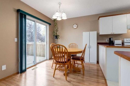 168 Mt Apex Green Se, Calgary, AB - Indoor