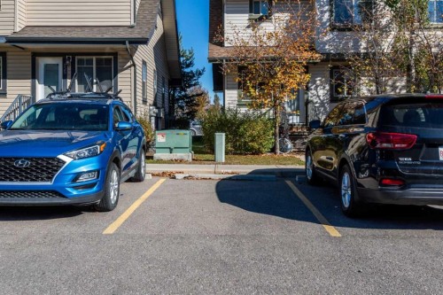 401-117 Copperpond Common Se, Calgary, AB - Outdoor