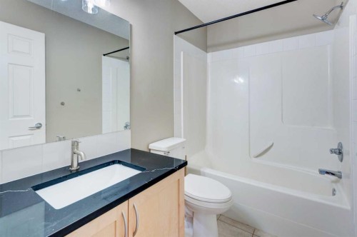 66 Cedarwood Lane Sw, Calgary, AB - Indoor Photo Showing Bathroom