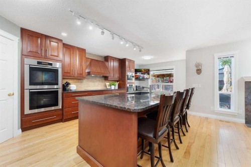 339 Bridlewood Court Sw, Calgary, AB - Indoor Photo Showing Kitchen