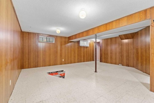 100 Fairview Drive Se, Calgary, AB - Indoor Photo Showing Basement