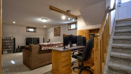 5650 Brenner Crescent Nw, Calgary, AB - Indoor