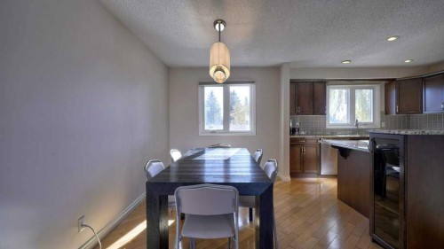 5650 Brenner Crescent Nw, Calgary, AB - Indoor Photo Showing Dining Room