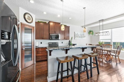 106 Copperstone Close Se, Calgary, AB - Indoor Photo Showing Kitchen