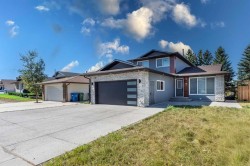 39 Whitlock Close NE Calgary, AB T1Y 4X2