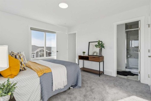 101-95 Saddlecrest Circle Ne, Calgary, AB - Indoor Photo Showing Bedroom