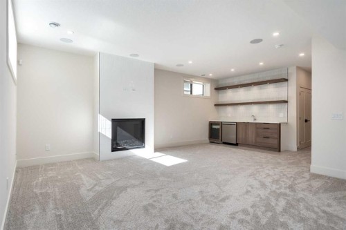 716 18 Avenue Nw, Calgary, AB - Indoor With Fireplace