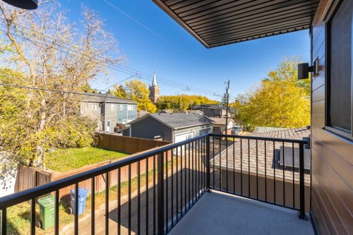 716 18 Avenue Nw, Calgary, AB - Outdoor With Balcony With Exterior