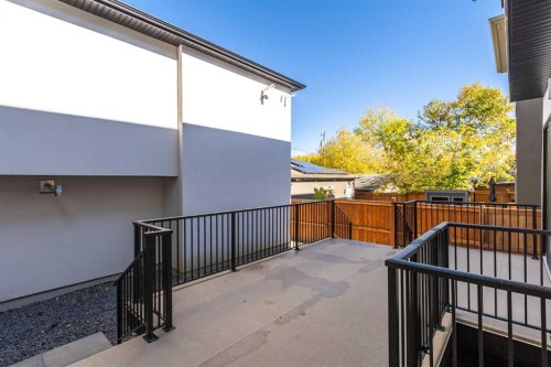 716 18 Avenue Nw, Calgary, AB - Outdoor With Exterior