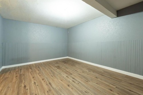 136 Martindale Drive, Calgary, AB - Indoor Photo Showing Other Room