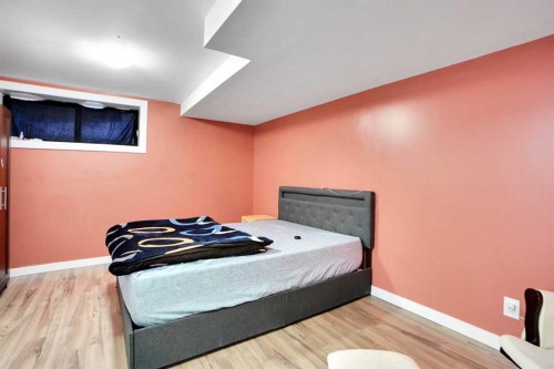 3 Saddleland Crescent Ne, Calgary, AB - Indoor Photo Showing Bedroom