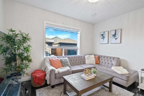 40 Cornerstone Avenue Ne, Calgary, AB - Indoor Photo Showing Living Room