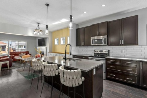 232 Copperpond Parade Se, Calgary, AB - Indoor Photo Showing Kitchen With Double Sink With Upgraded Kitchen
