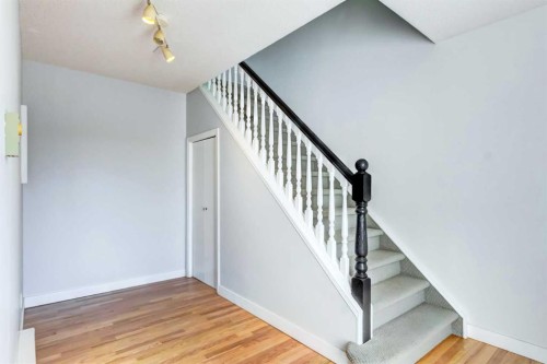 3-1921 5 Street Sw, Calgary, AB - Indoor Photo Showing Other Room